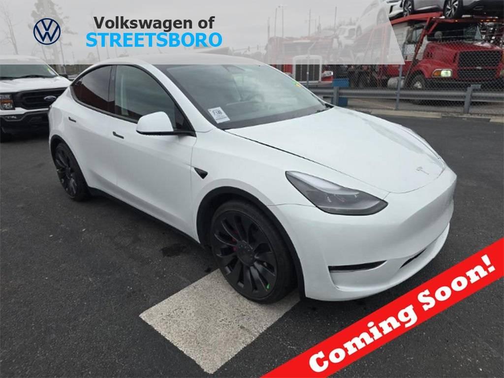 2023 Tesla Model Y Performance in Streetsboro OH For Sale - Image 1