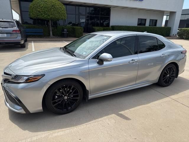2023 Toyota Camry Hybrid XSE in Plano TX For Sale - Image 1