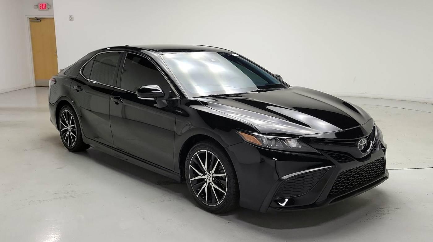 2023 Toyota Camry SE in Inglewood CA For Sale - Image 1