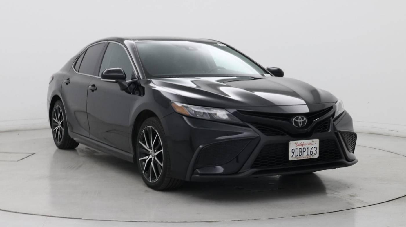 2023 Toyota Camry SE in Inglewood CA For Sale - Image 1