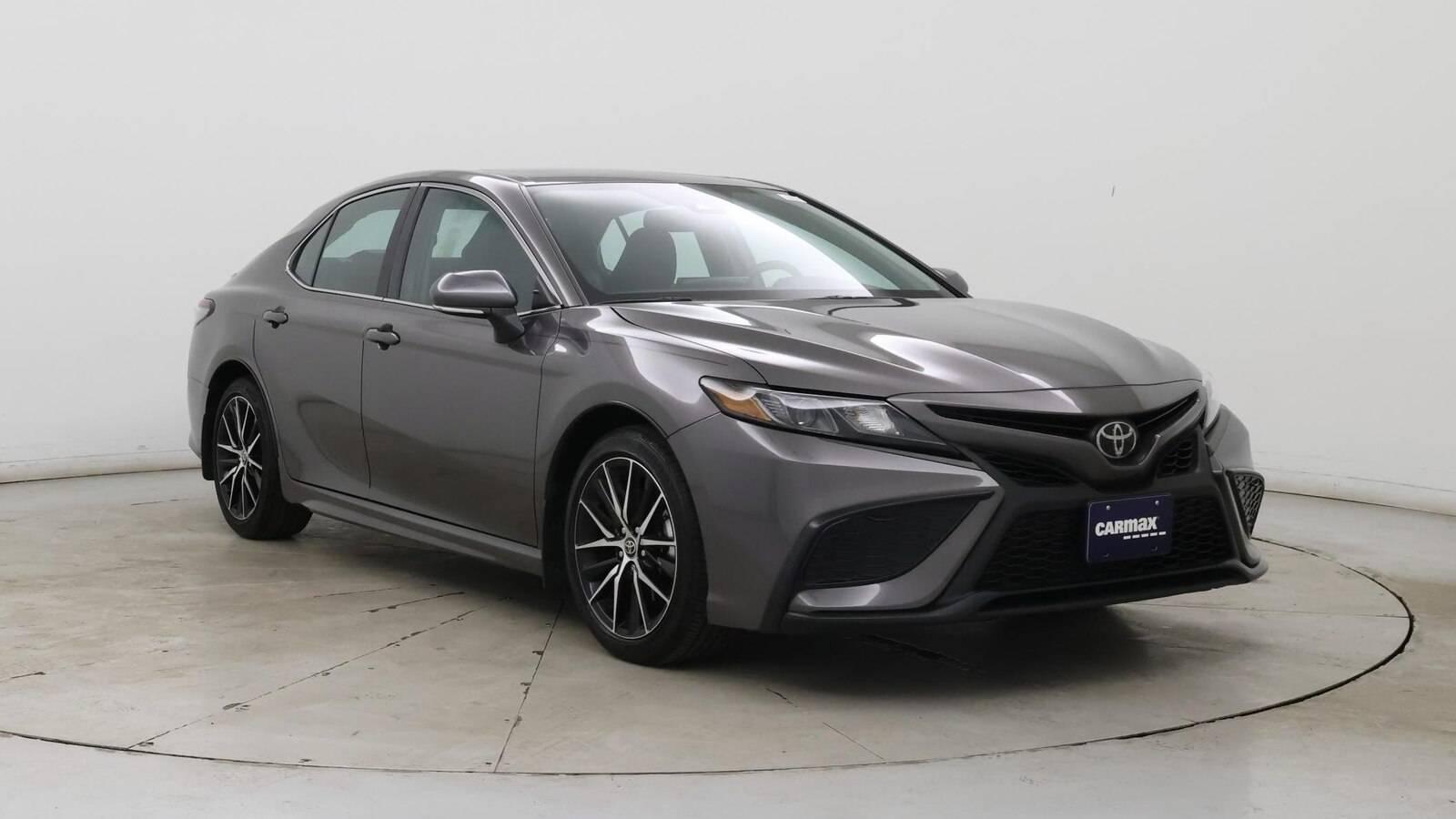 2023 Toyota Camry SE in Birmingham AL For Sale - Image 1