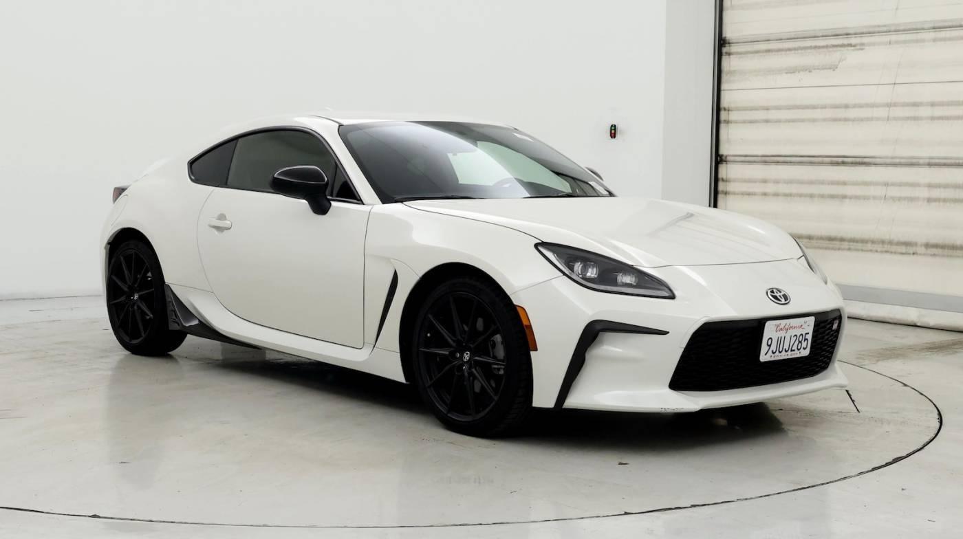 2023 Toyota GR86 Premium in Inglewood CA For Sale - Image 1
