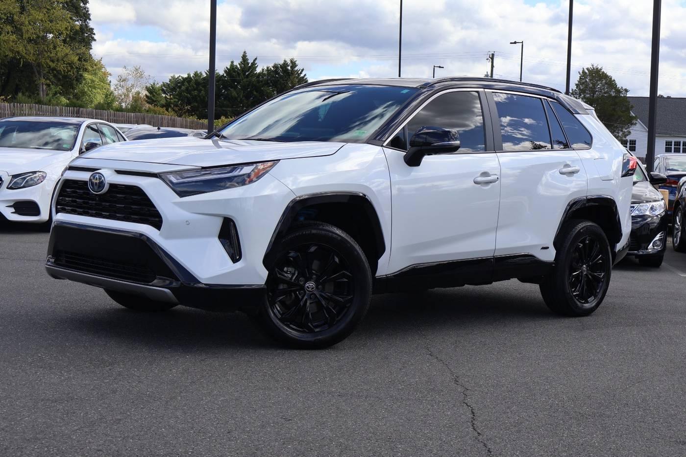 2023 Toyota RAV4 Hybrid XSE in Manassas VA For Sale - Image 1