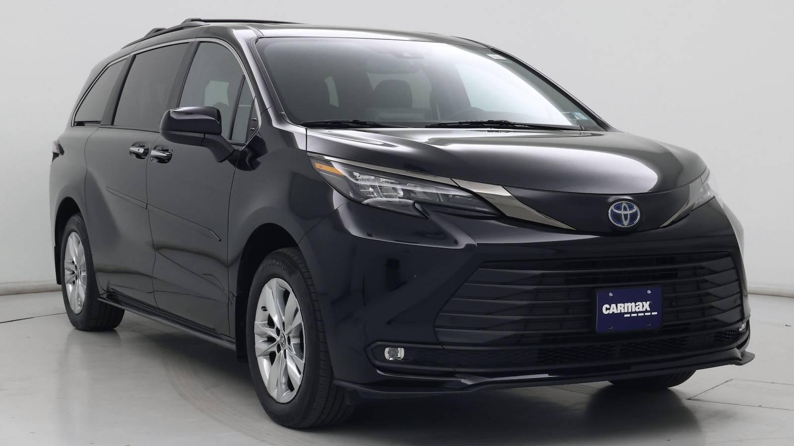 2023 Toyota Sienna Woodland Edition in Birmingham AL For Sale - Image 1