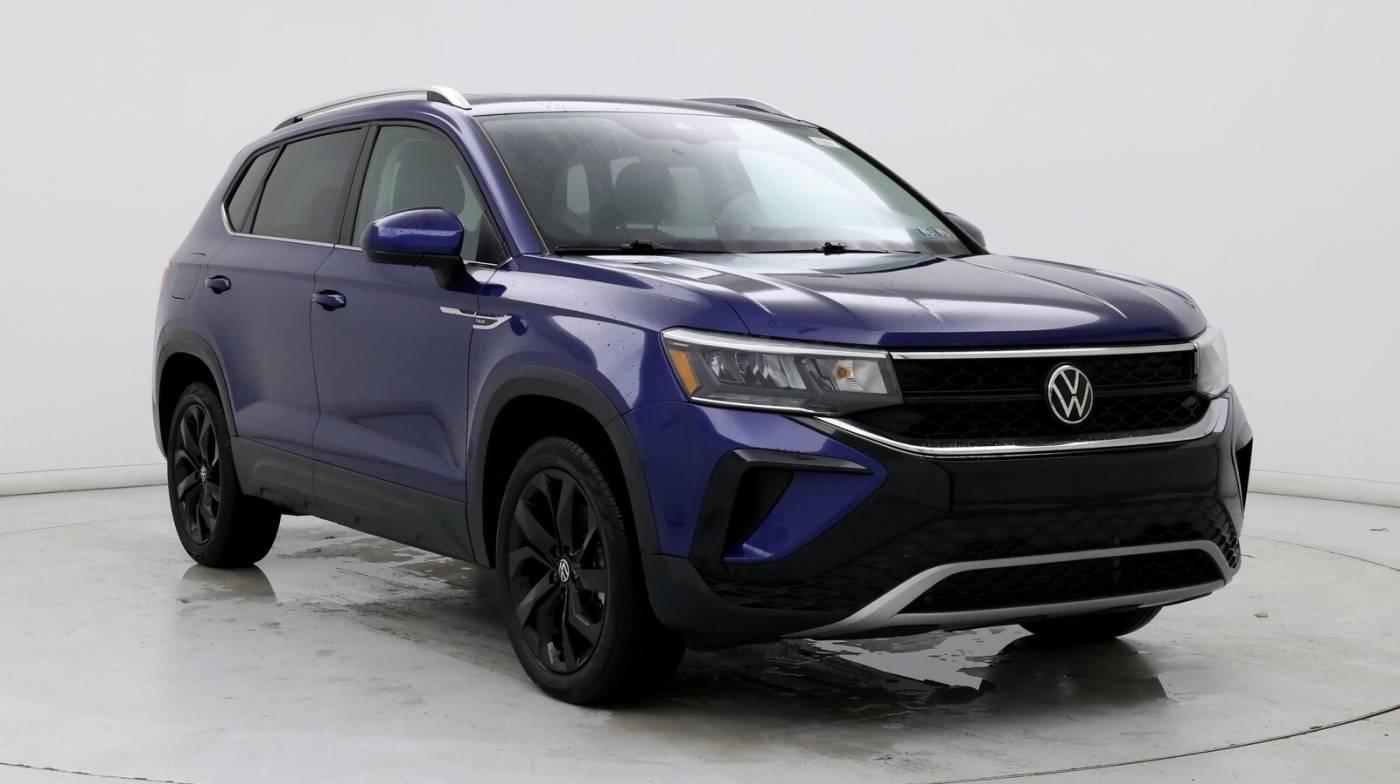 2023 Volkswagen Taos SE in Inglewood CA For Sale - Image 1