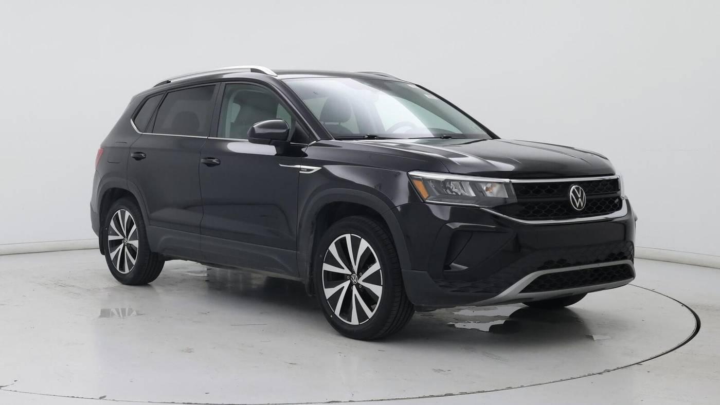 2023 Volkswagen Taos SE in Birmingham AL For Sale - Image 1