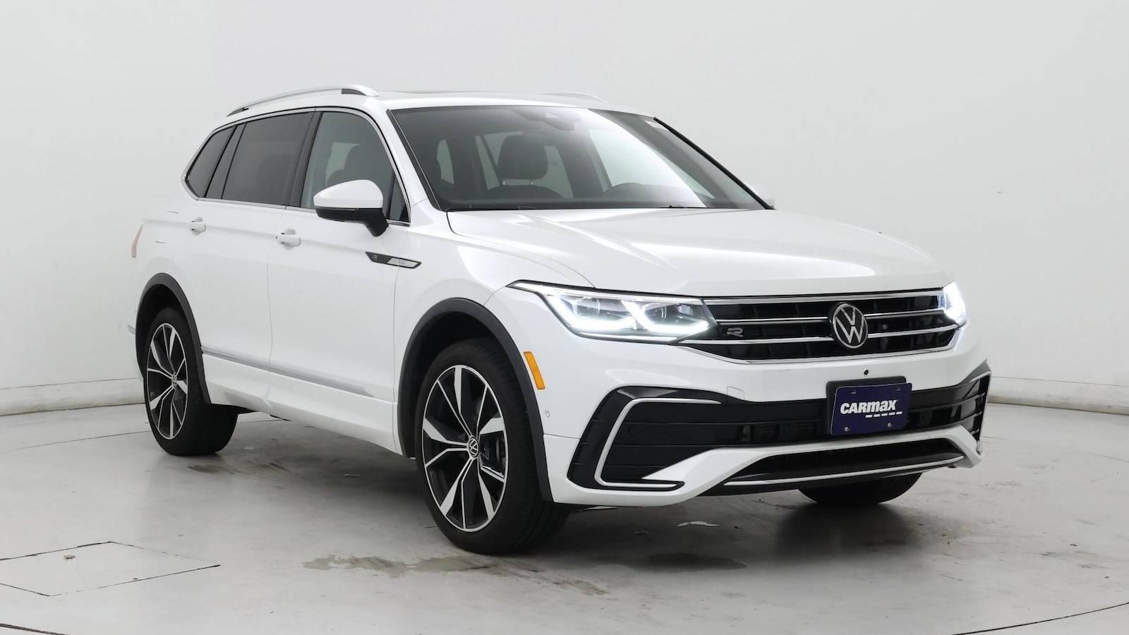 2023 Volkswagen Tiguan SEL R-Line in Birmingham AL For Sale - Image 1