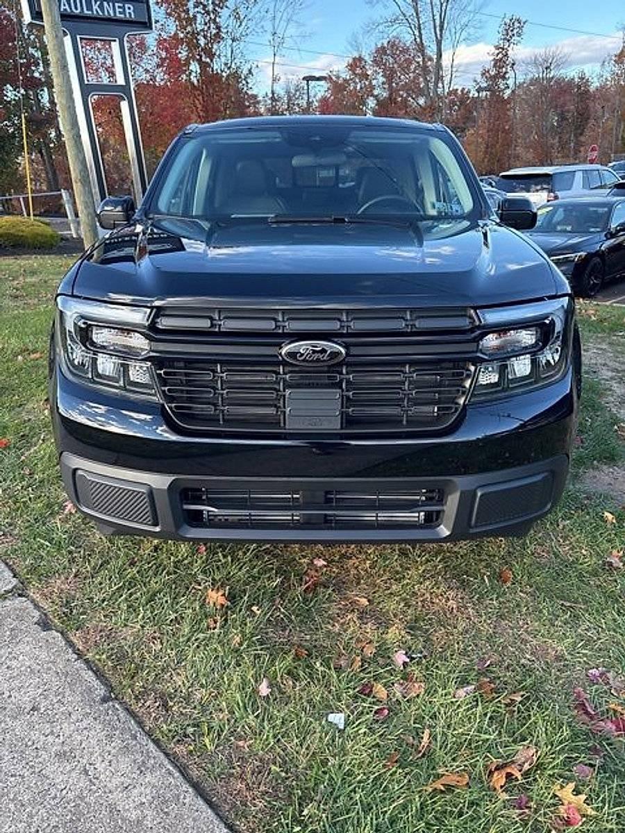 2024 Ford Maverick LARIAT in Trevose PA For Sale - Image 1