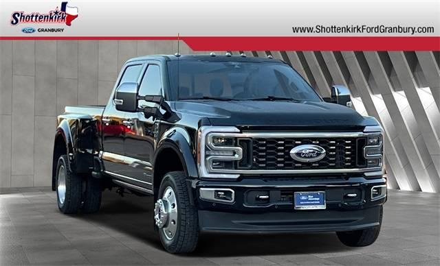 2024 Ford Super Duty F-450 Platinum in Granbury TX For Sale - Image 1