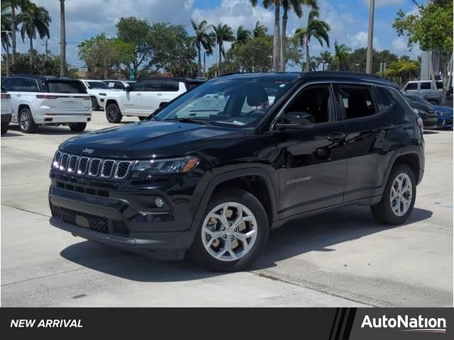 2024 Jeep Compass Latitude in Pembroke Pines FL For Sale - Image 1