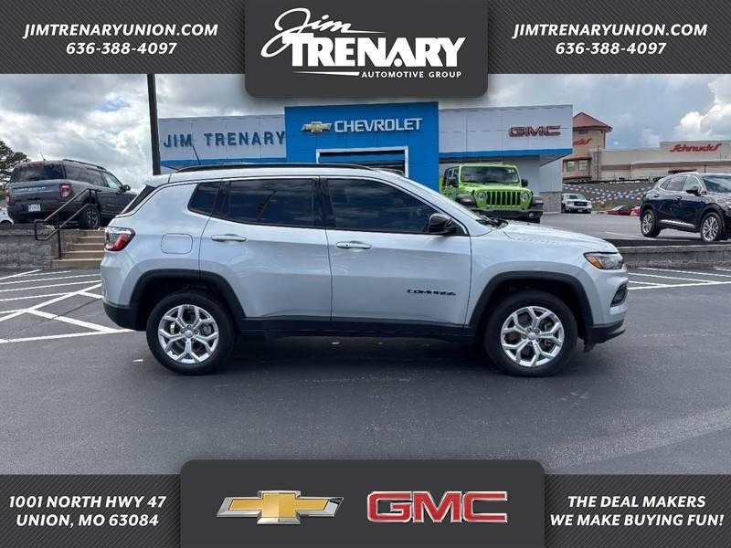 2024 Jeep Compass Latitude in Union MO For Sale - Image 1