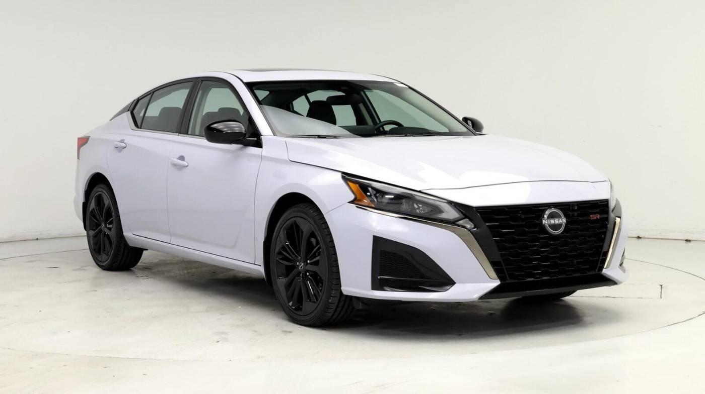 2024 Nissan Altima SR For Sale - Image 1