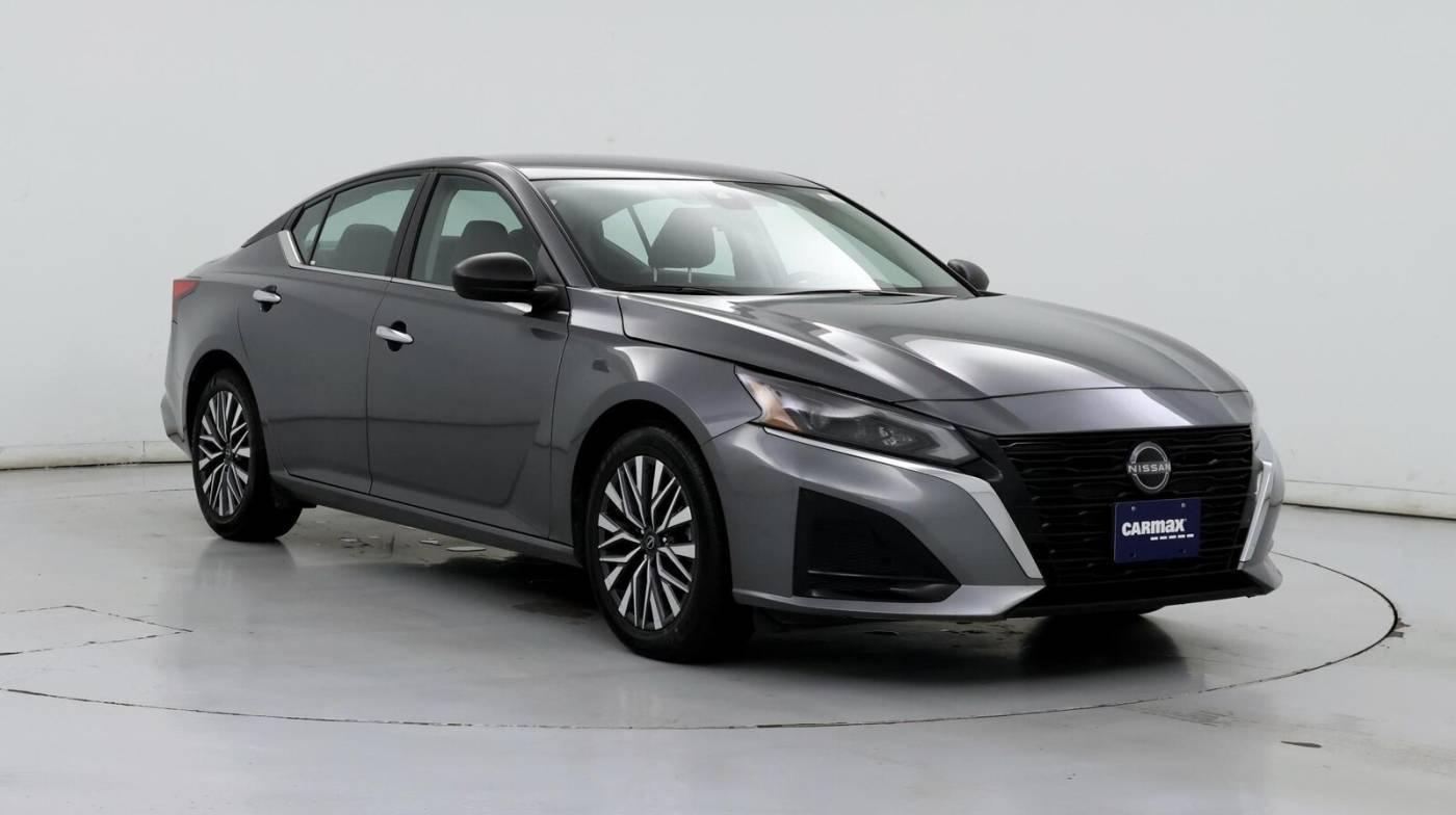 2024 Nissan Altima SV For Sale - Image 1