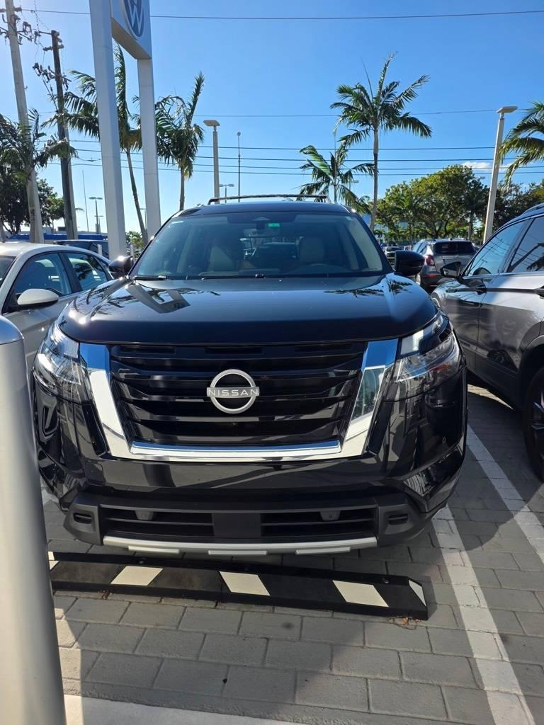 2024 Nissan Pathfinder SL in Miami Gardens FL For Sale - Image 1