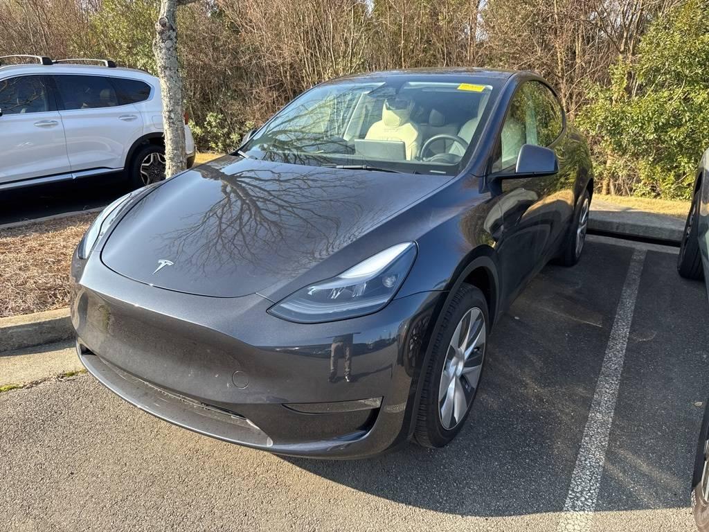 2024 Tesla Model Y Long Range in Cumming GA For Sale - Image 1