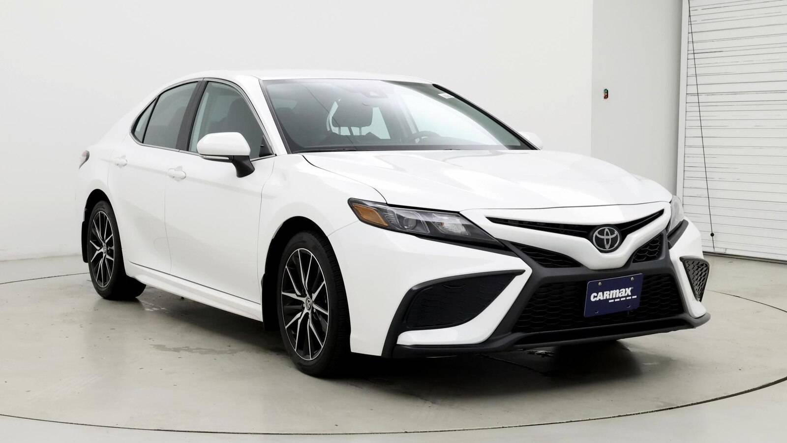 2024 Toyota Camry SE in Birmingham AL For Sale - Image 1