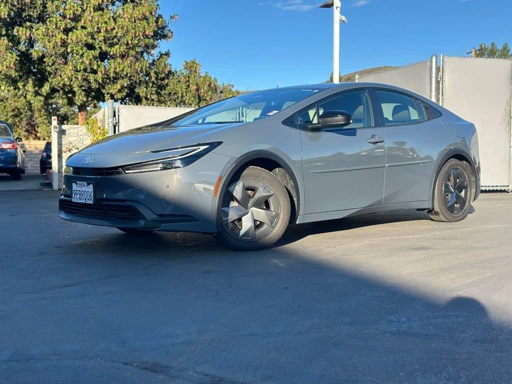 2024 Toyota Prius LE in Thousand Oaks CA For Sale - Image 1