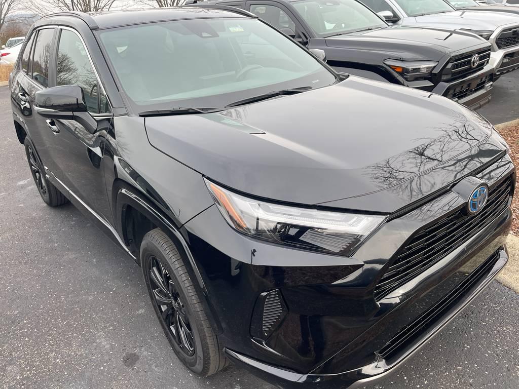 2024 Toyota RAV4 Hybrid SE in Franklin TN For Sale - Image 1