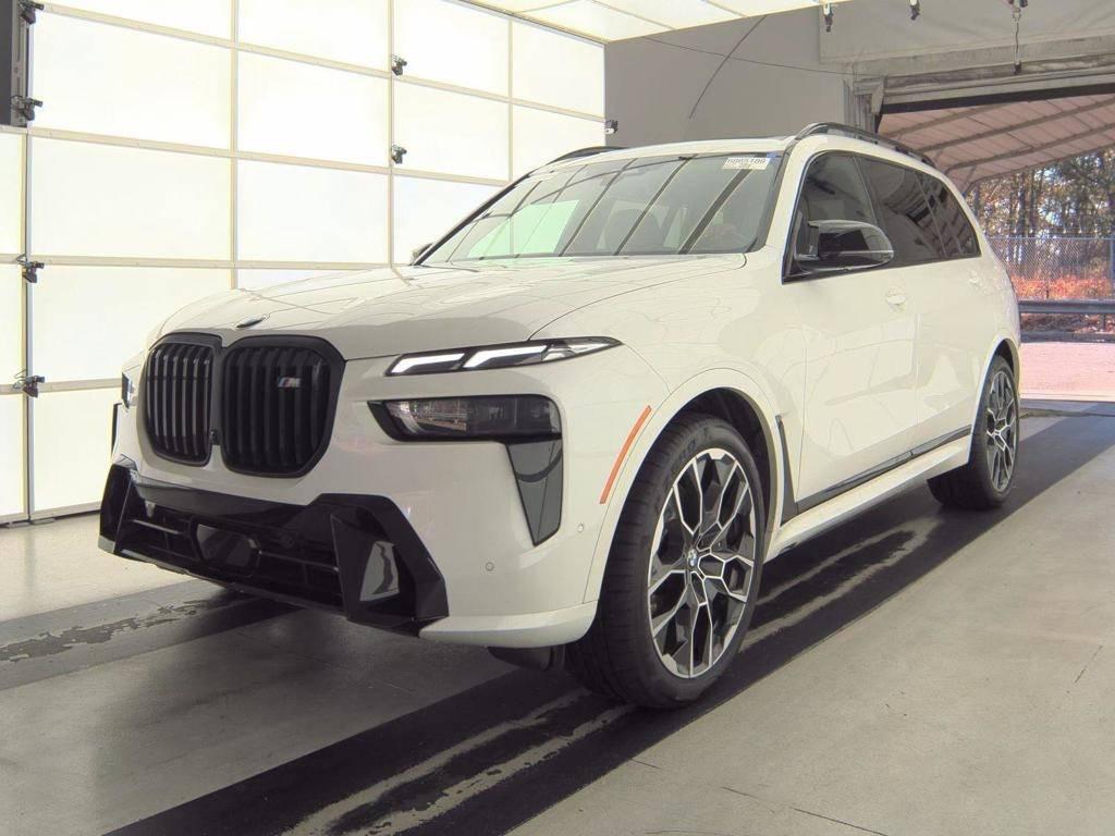 2025 BMW X7 M60i in Naperville IL For Sale - Image 1