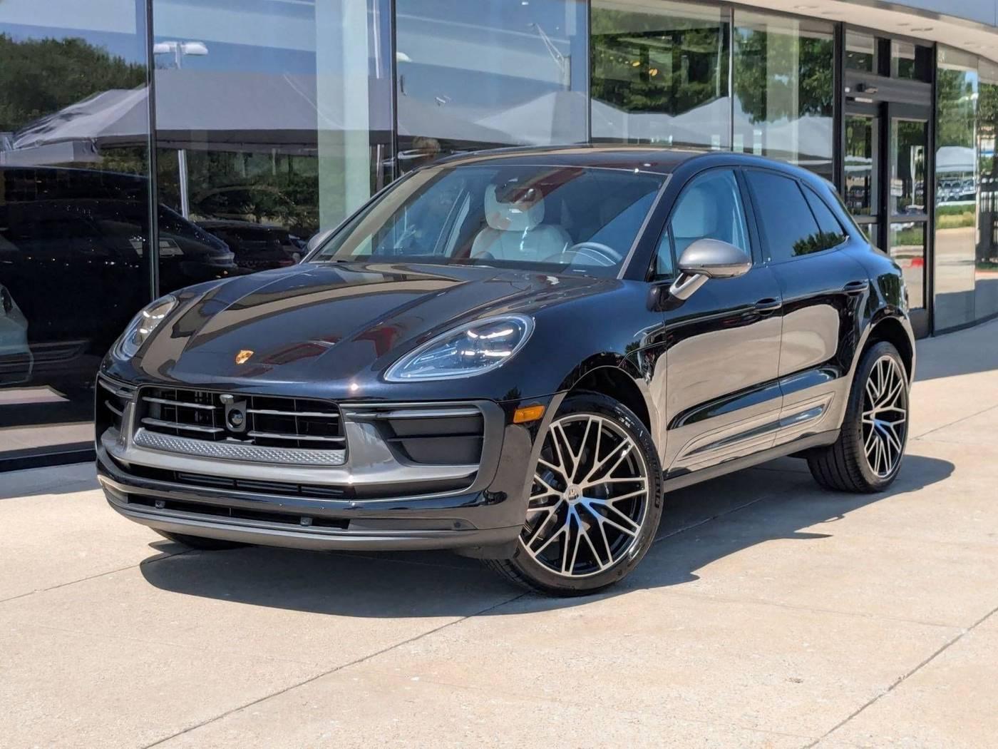 2025 Porsche Macan Macan T in Plano TX For Sale - Image 1