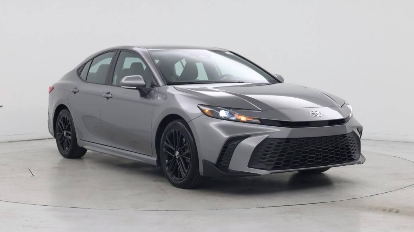 2025 Toyota Camry SE in Inglewood CA For Sale - Image 1