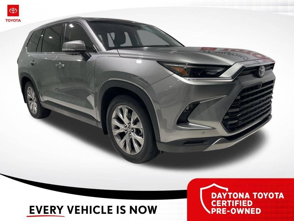 2025 Toyota Grand Highlander Limited in Daytona Beach FL For Sale - Image 1