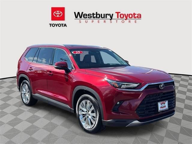 2025 Toyota Grand Highlander XLE in Westbury NY For Sale - Image 1