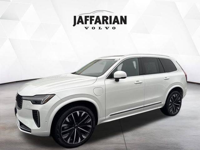 2025 Volvo XC90 Plug-In Hybrid Ultra in Haverhill MA For Sale - Image 1