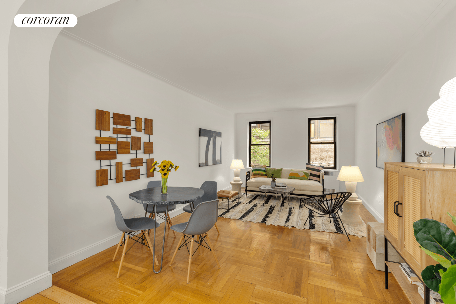 Condo/Apartment for Sale, 10001 - Image 1