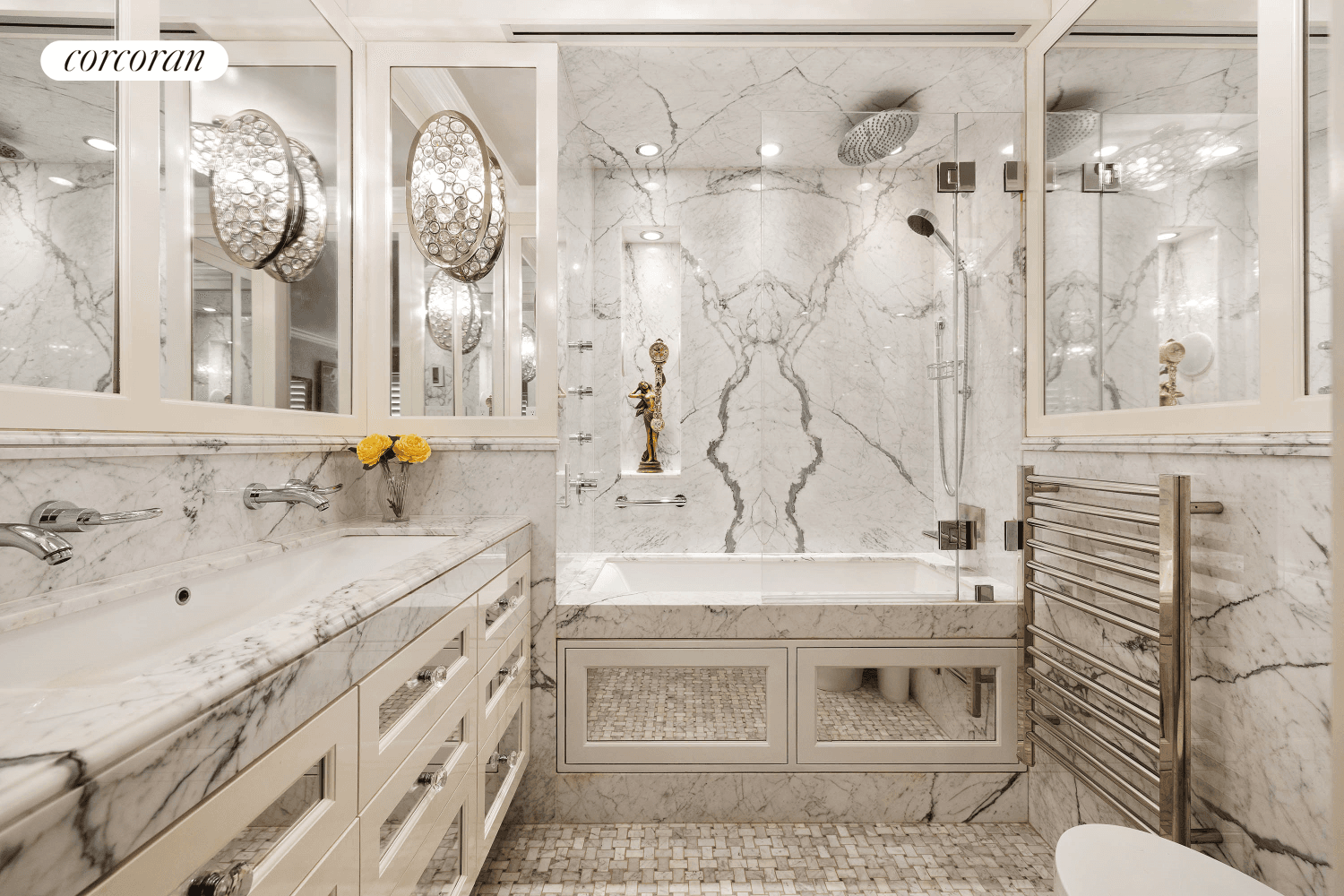 Condo/Apartment for Sale, 10017 - Image 1