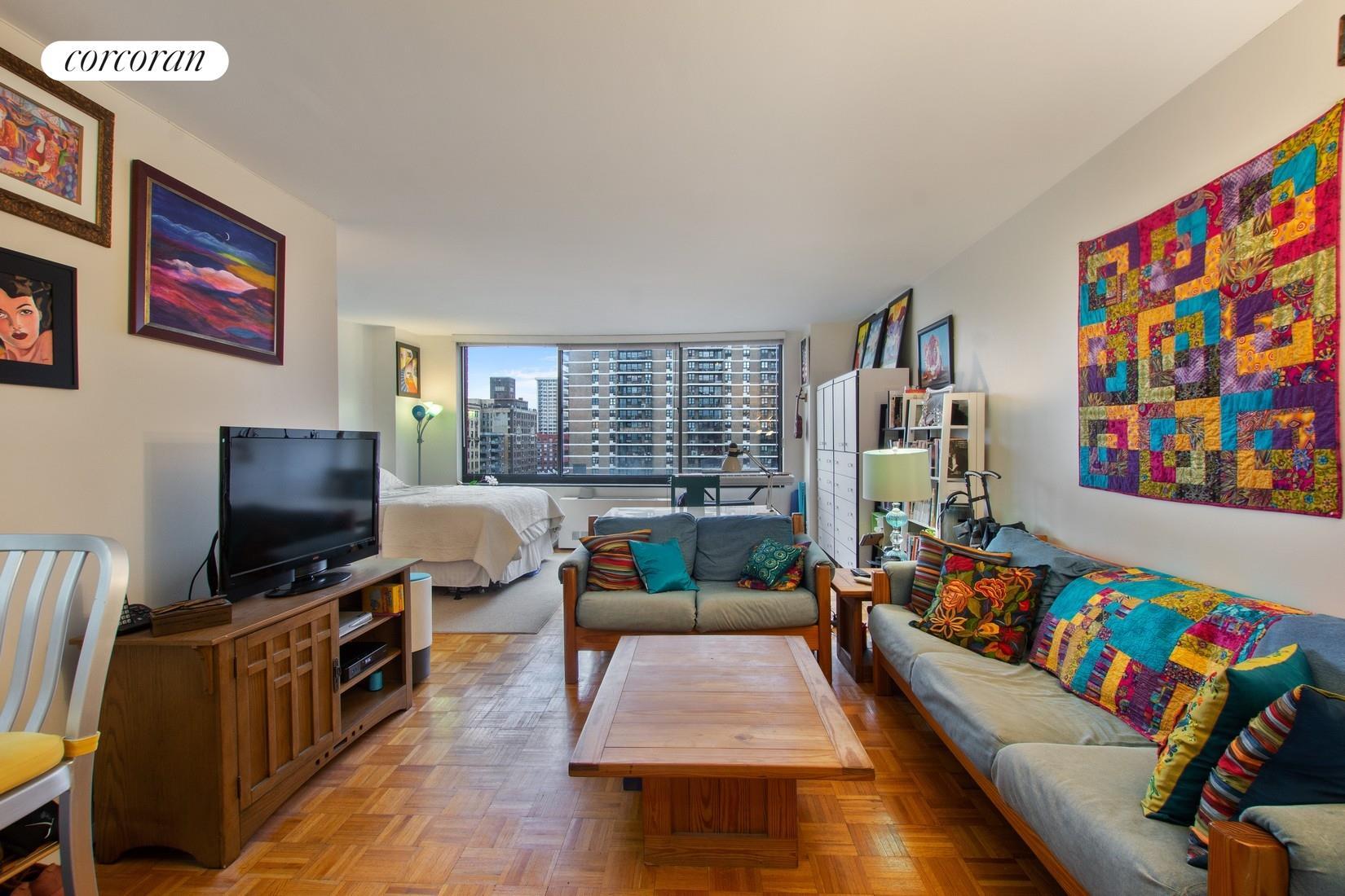 Condo/Apartment for Sale, 10025 - Image 1