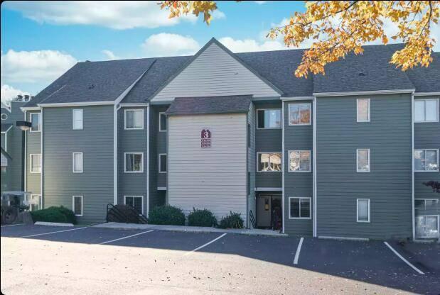 Condo/Apartment for Sale, 1260 Ski View Drive Unit 3303 37738 - Image 1