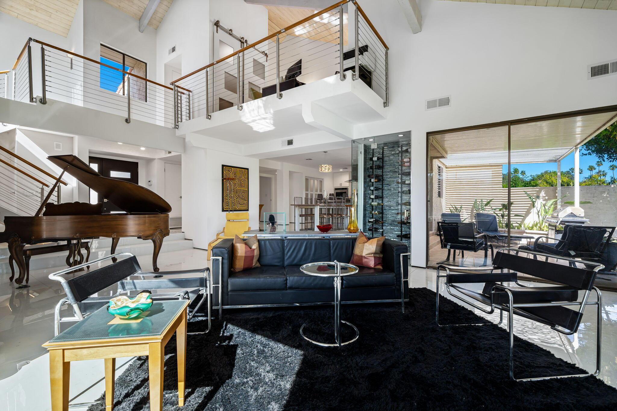 Condo/Apartment for Sale, 146 Desert West DR 92270 - Image 1