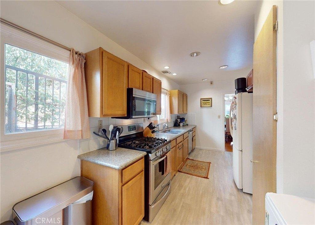 Listing image 7