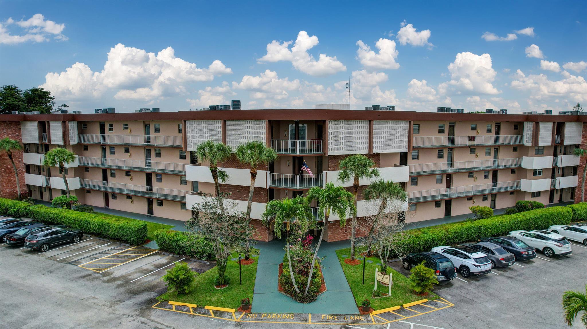 Condo/Apartment for Sale, 2800 NW 47th Terrace 203b 33313 - Image 1