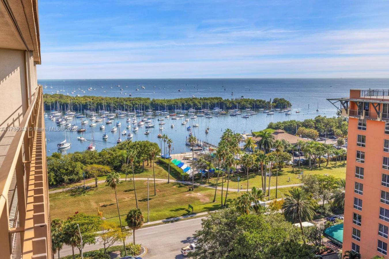 Condo/Apartment for Sale, 2901 S Bayshore Dr 33133 - Image 1