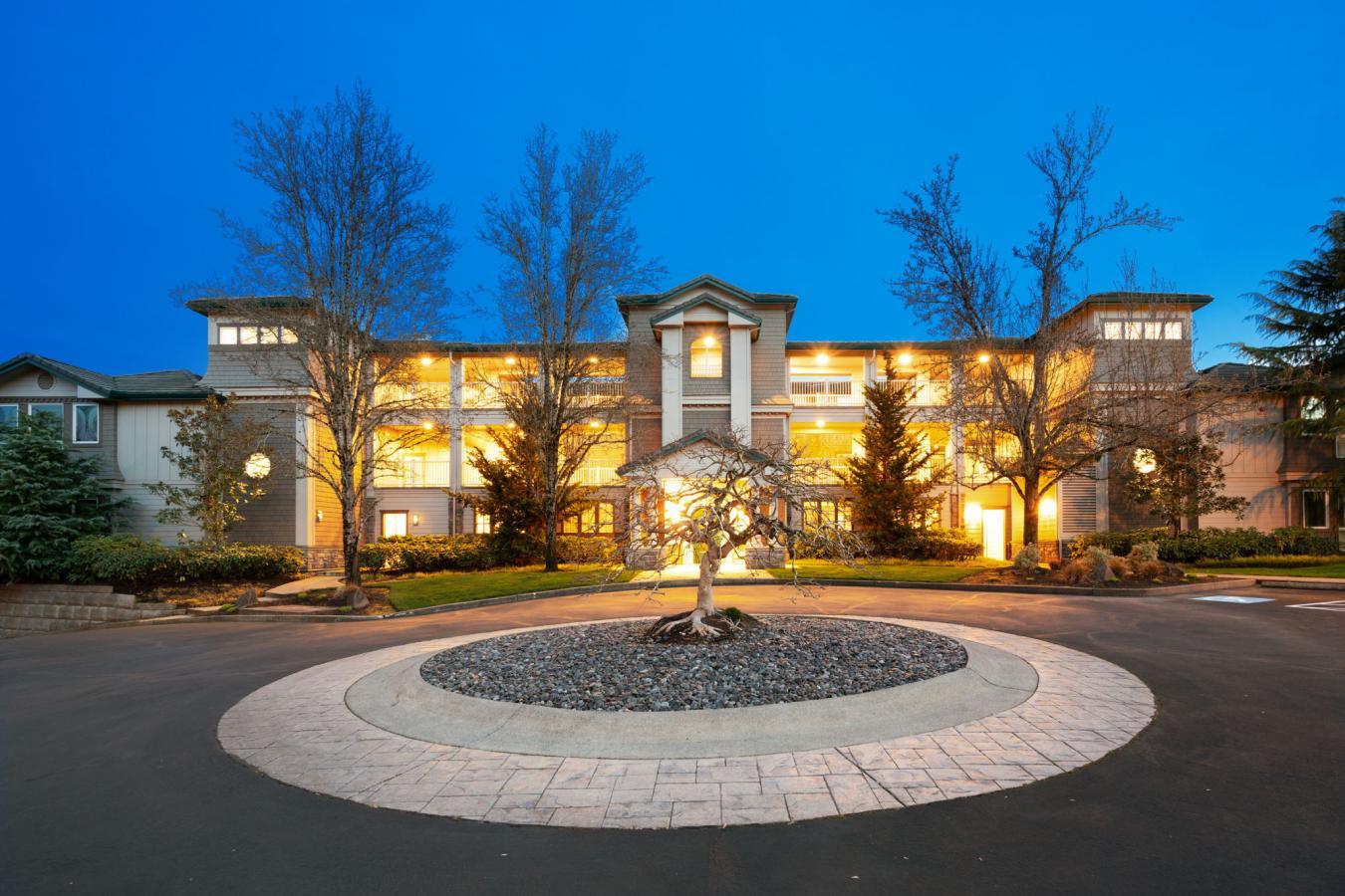 Condo/Apartment for Sale, 5421 Scenic Lane 98661 - Image 1