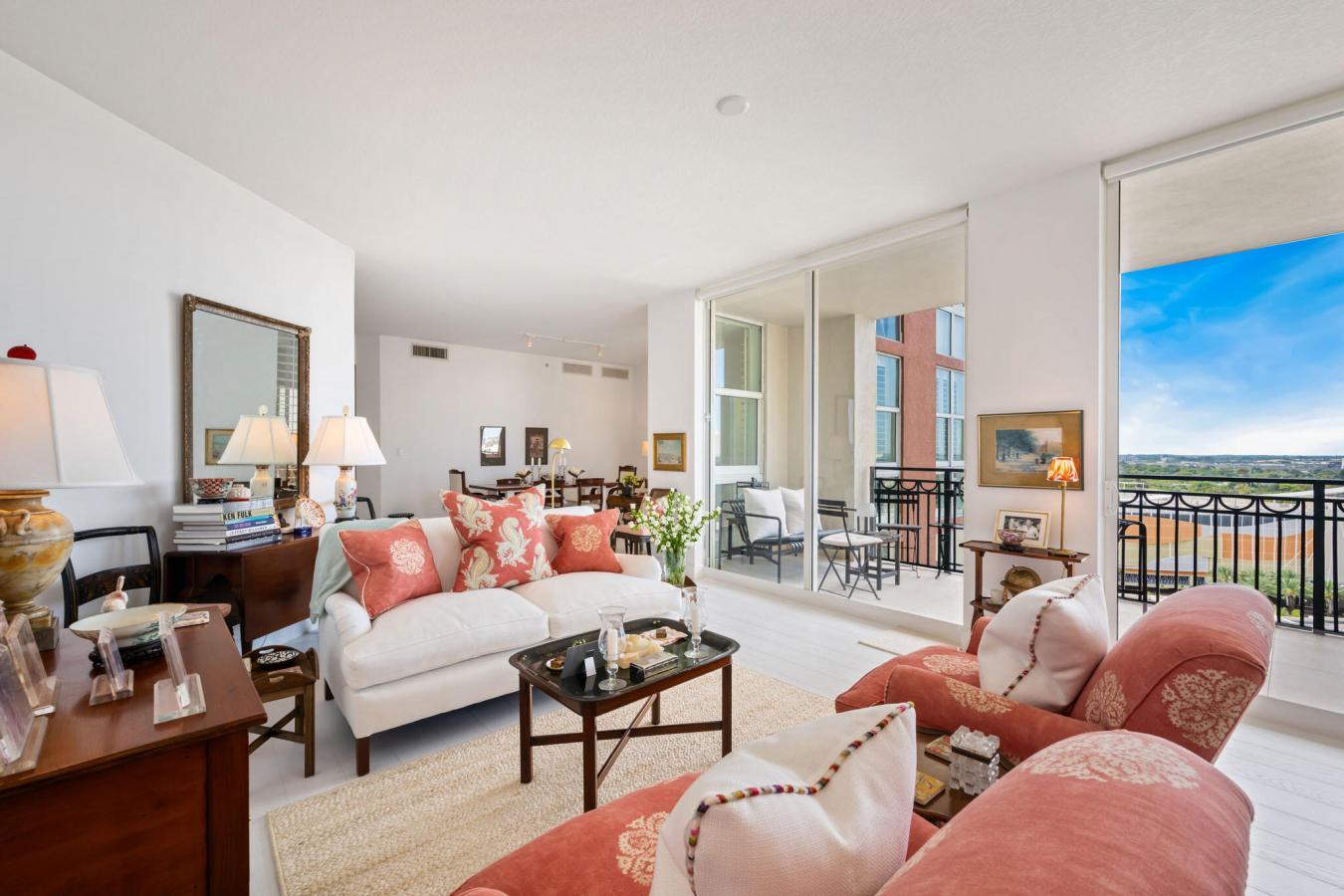 Condo/Apartment for Sale, 550 Okeechobee Boulevard 33401 - Image 1