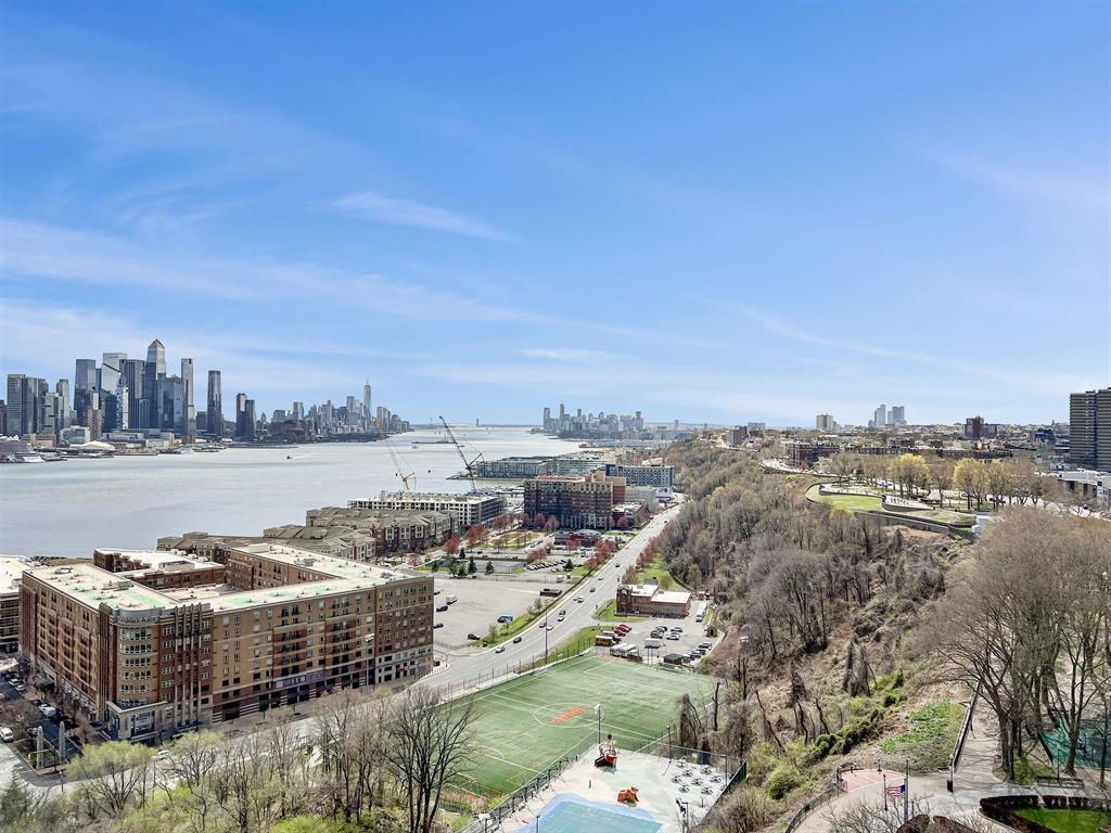 Condo/Apartment for Sale, 6040 JFK Blvd E West New York - Image 1