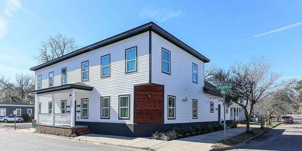 Condo/Apartment for Sale, 637 E Anderson Street 1 31401 - Image 1