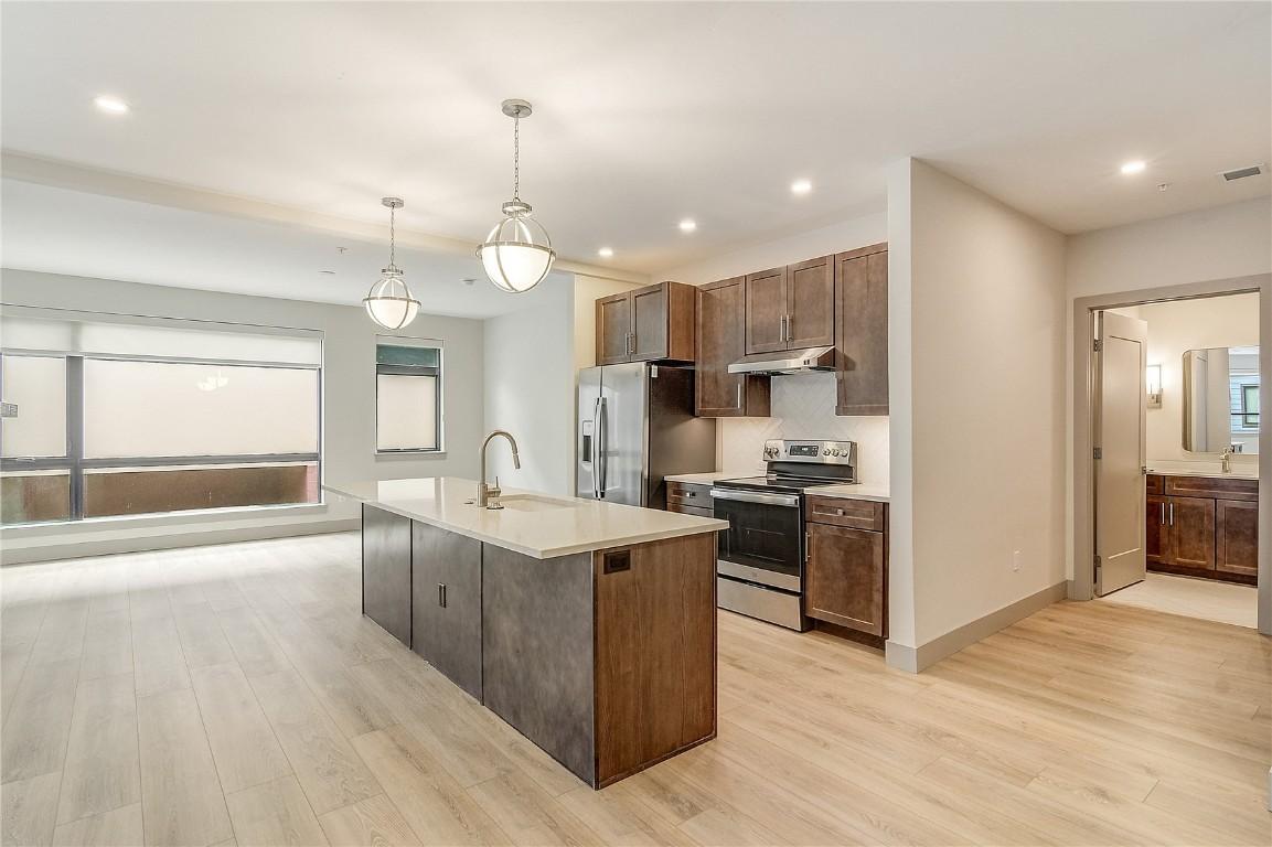 Condo/Apartment for Sale, 75 4th Street 80498 - Image 1
