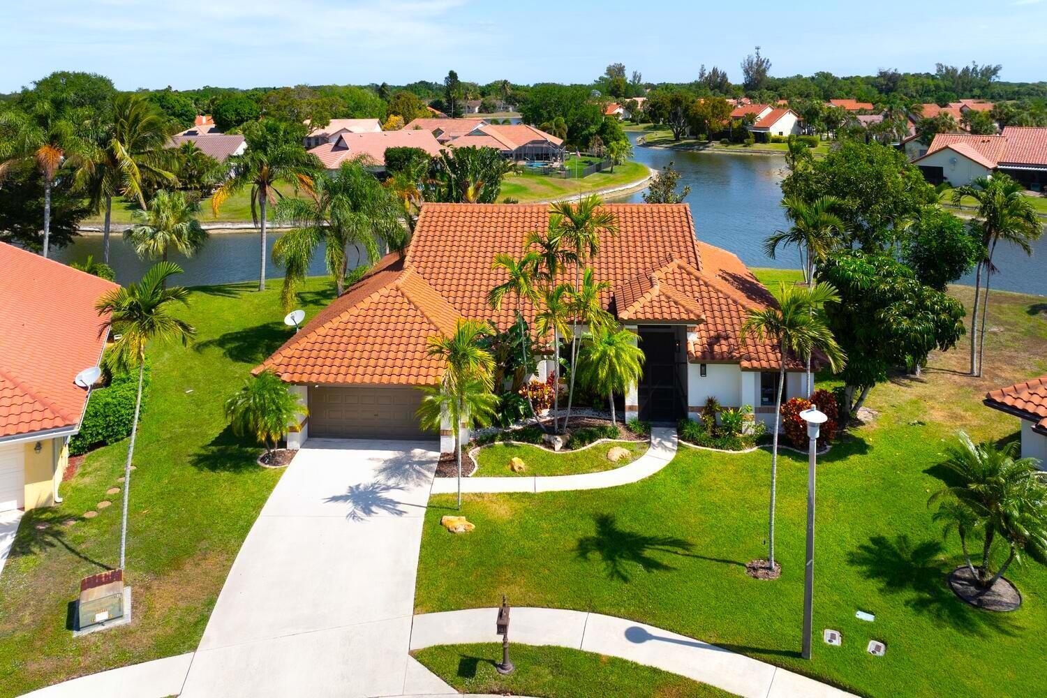 House for Sale, 10417 Bow Court 33498 - Image 1