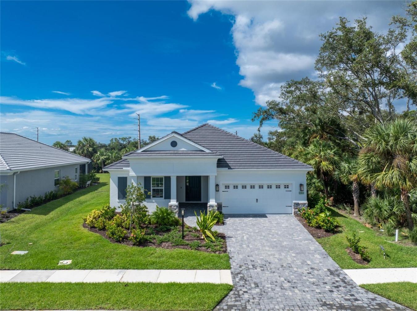 House for Sale, 11044 HOGAN CIRCLE 34223-6708 - Image 1