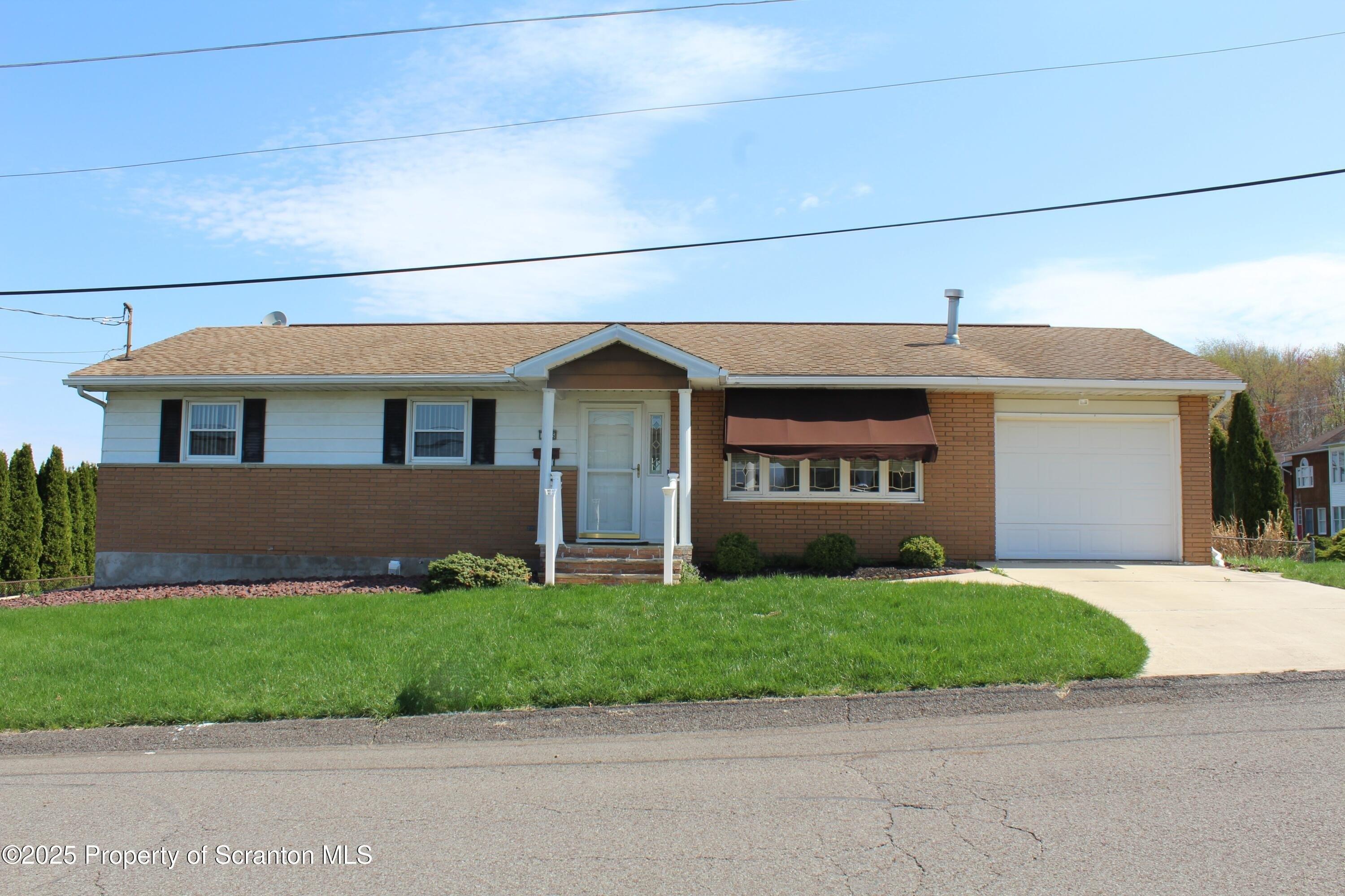 House for Sale, 1135 New Street, Lackawanna, PA 18434 - Image 1