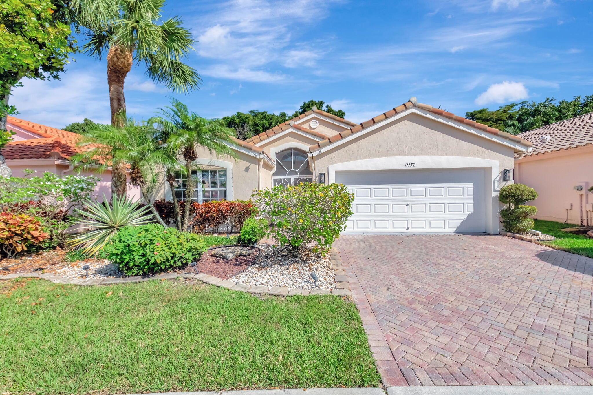 House for Sale, 11752 Dove Hollow Avenue 33437 - Image 1