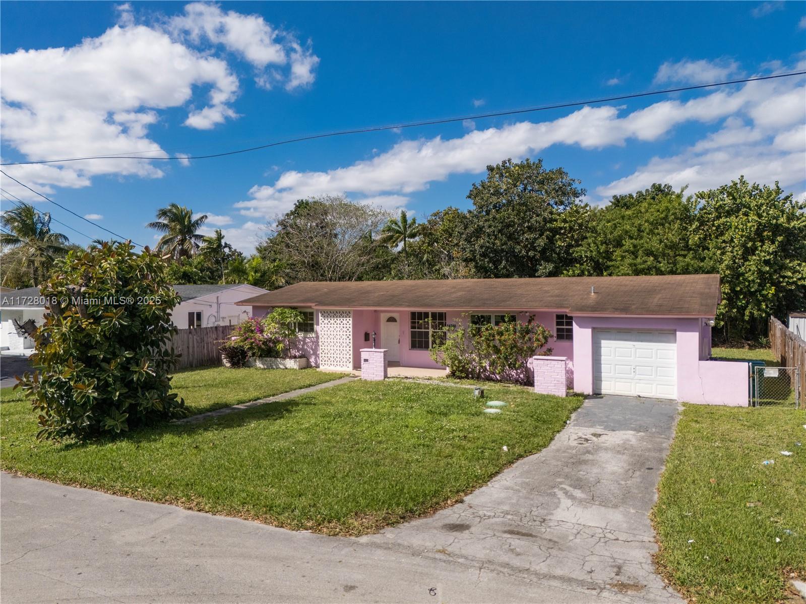 House for Sale, 14710 S Spur Dr 33161 - Image 1