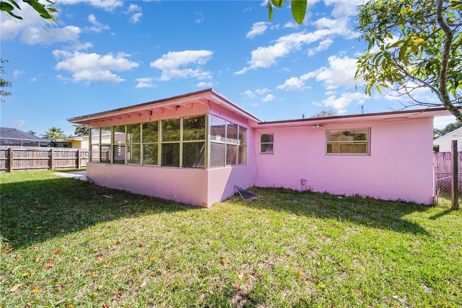 Listing image 6