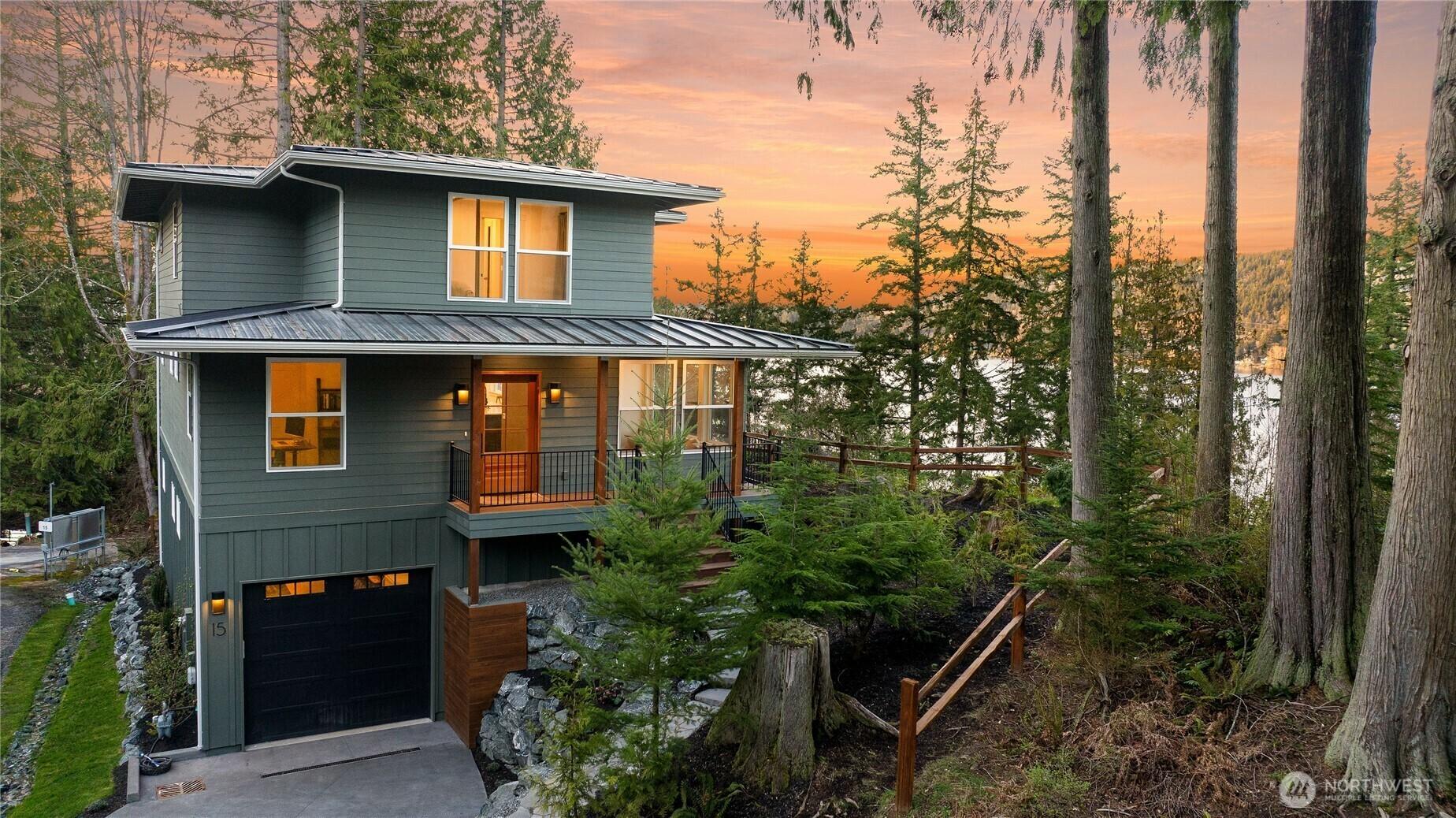 House for Sale, 15 Autumn Vista Place 98229 - Image 1