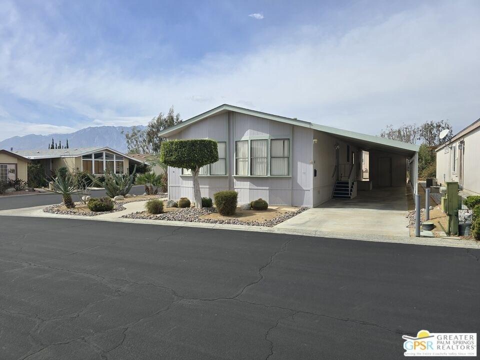 House for Sale, 15300 Palm Dr 92240 - Image 1