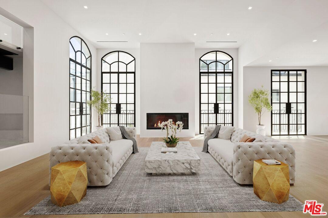 House for Sale, 155 Anita AVE 90049 - Image 1